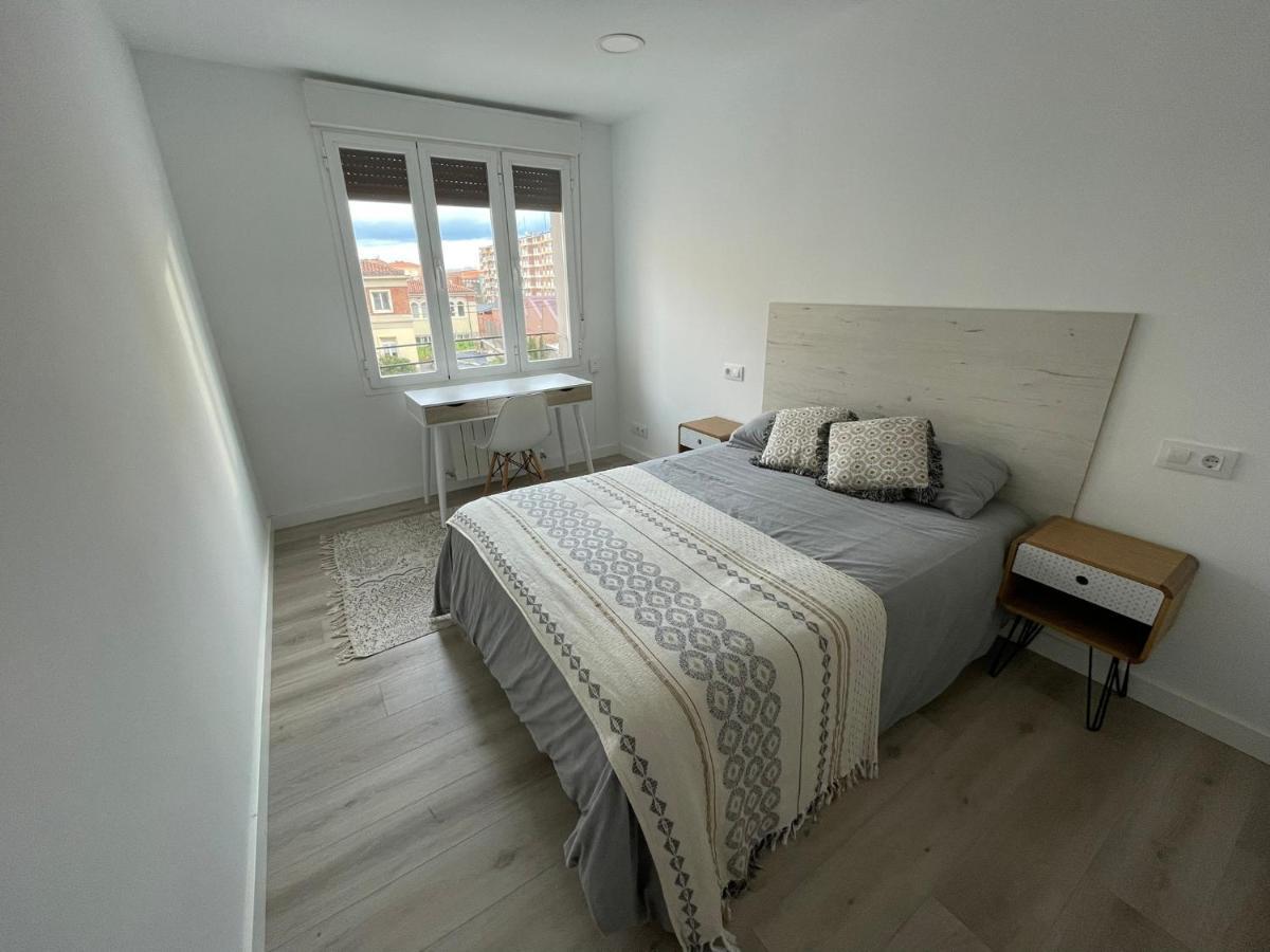 Moderno, Centrico. Perfecto Para Familias. Vitoria-Gasteiz Kültér fotó