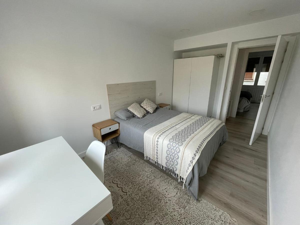 Moderno, Centrico. Perfecto Para Familias. Vitoria-Gasteiz Kültér fotó