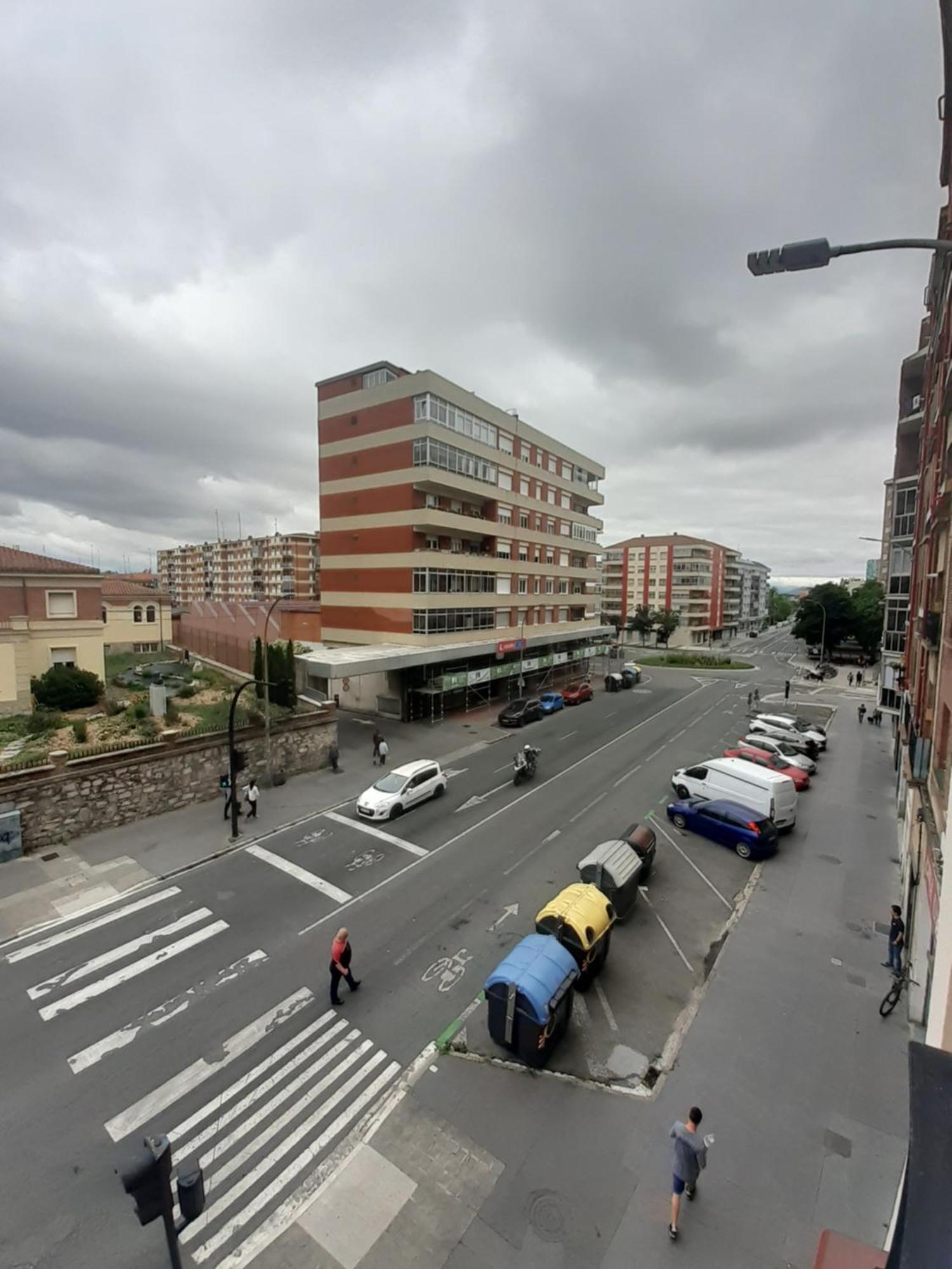Moderno, Centrico. Perfecto Para Familias. Vitoria-Gasteiz Kültér fotó
